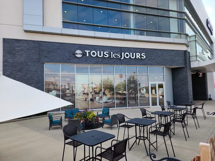 Tous les Jours Picture 2