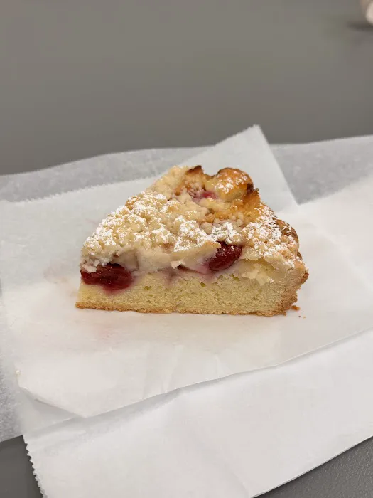 Gerhard's Elegant European Desserts Picture 1