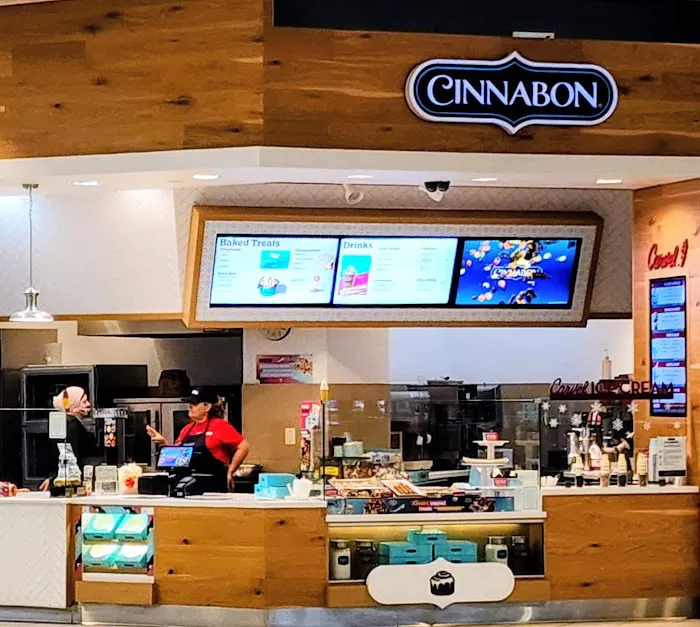 Cinnabon Picture 9