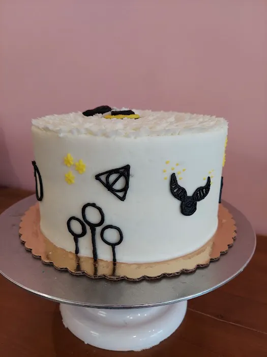 Smallcakes: A Cupcakery and Creamery- Aurora, IL Picture 9