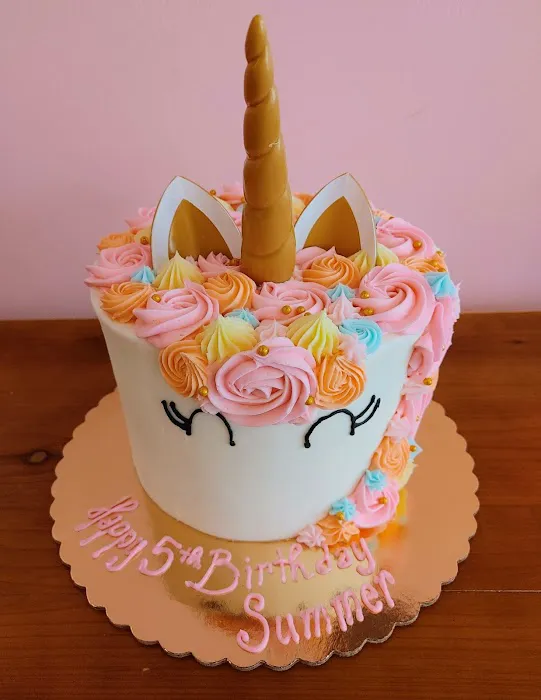 Smallcakes: A Cupcakery and Creamery- Aurora, IL Picture 1