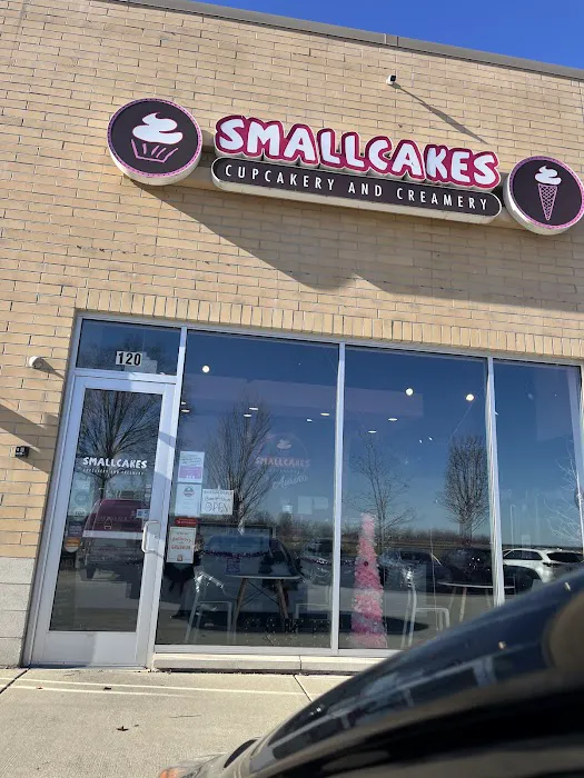 Smallcakes: A Cupcakery and Creamery- Aurora, IL Picture 4