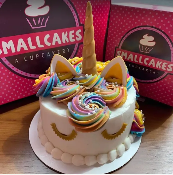 Smallcakes: A Cupcakery and Creamery- Aurora, IL Picture 3