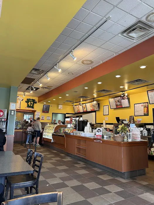 Big Apple Bagels Picture 10