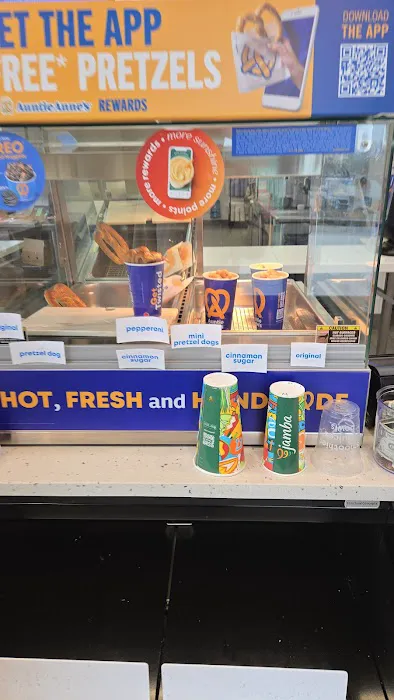 Auntie Anne's Picture 3