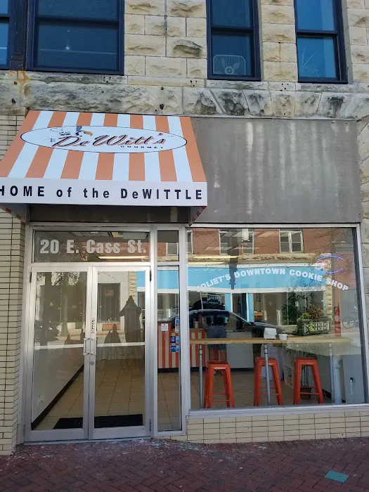 DeWitt’s Gourmet Picture 3