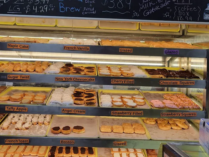 Donut Den Picture 8