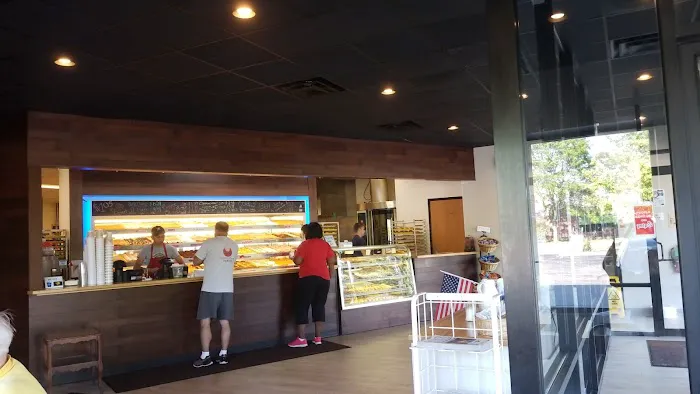Donut Den Picture 9