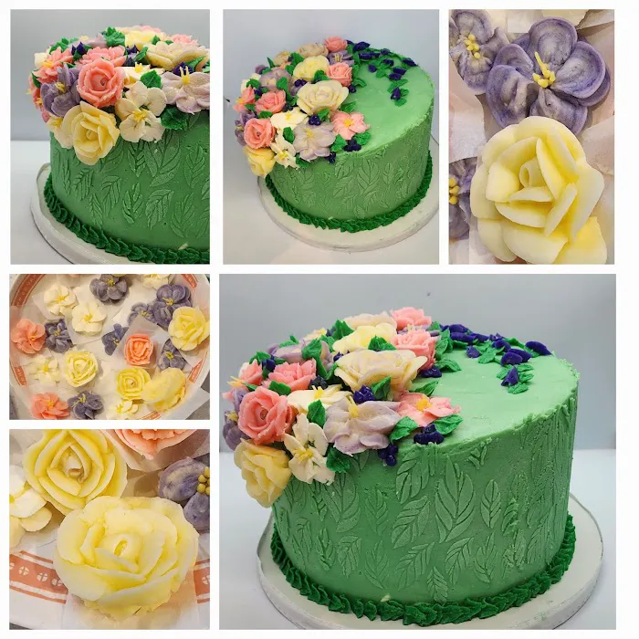 Custom Cakes 4 U Picture 7