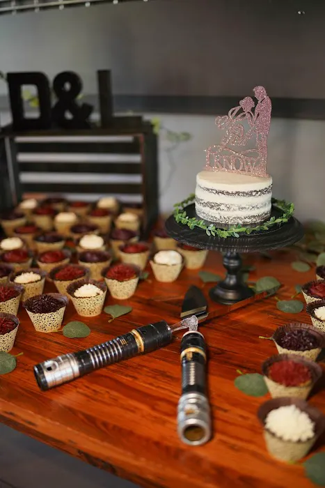 Clock Tower Cupcakes Picture 3