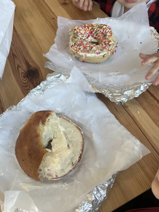Three Ducks Bagel & Bread Co Picture 9
