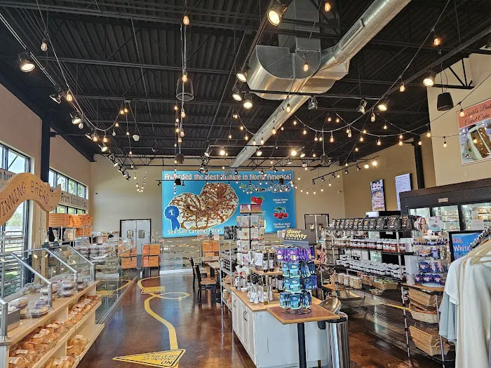 Uncle Mike's Bake Shoppe Picture 7