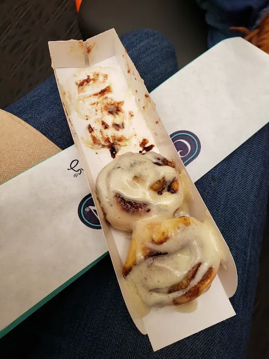 Cinnabon Picture 9