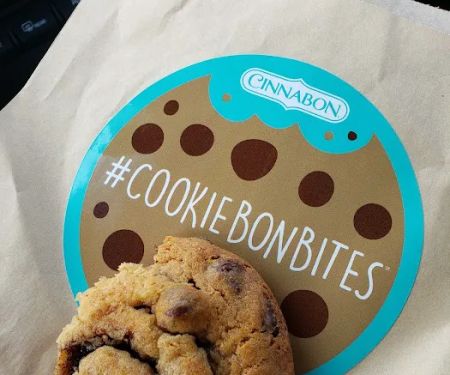 Cinnabon
