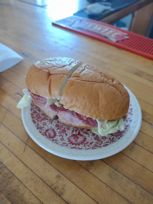 Joliet Bakery Deli & Liquors Picture 4