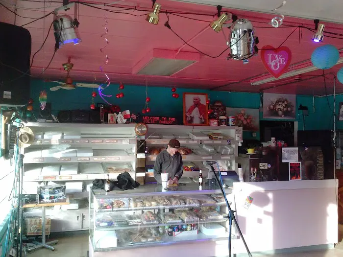 Joliet Bakery Deli & Liquors Picture 10