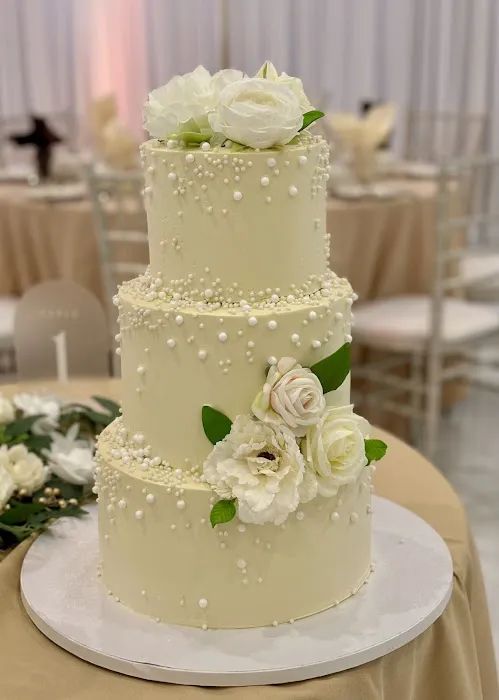 La Illusion Bakery Picture 2