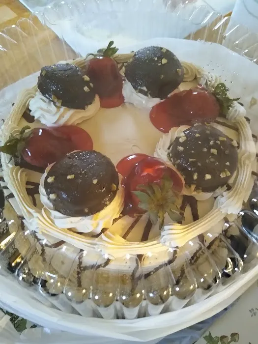 La Illusion Bakery Picture 8