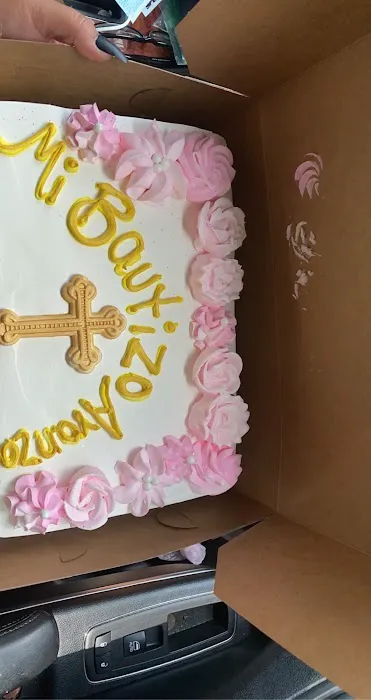 La Illusion Bakery Picture 7