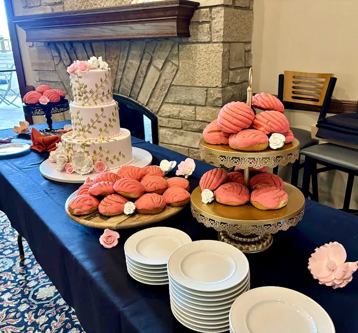 La Illusion Bakery Picture 10