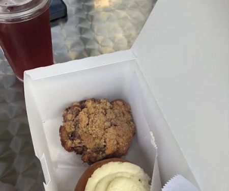 Lavish Bakehouse