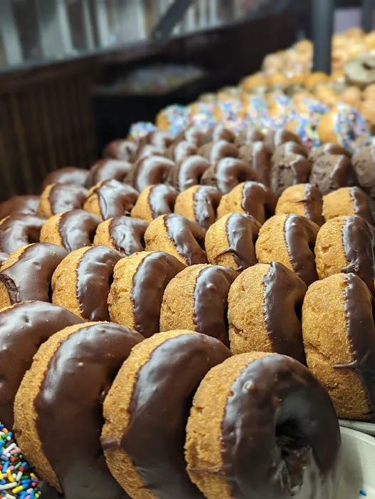 Deerfields Bakery Picture 1