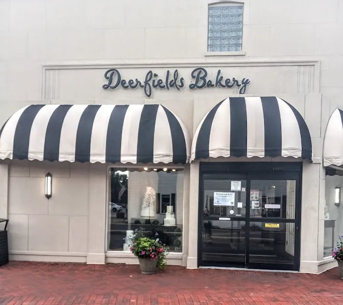Deerfields Bakery Picture 9