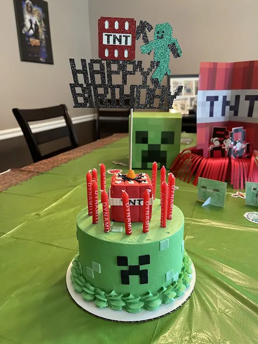 Haylie B's Bakery Picture 7