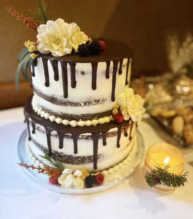 Haylie B's Bakery Picture 6
