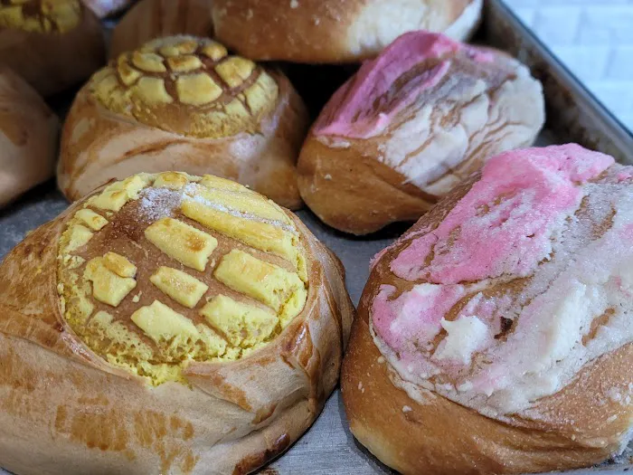 Panaderia Don Lupe Picture 3
