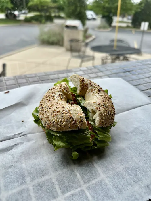 Big Apple Bagels Picture 9