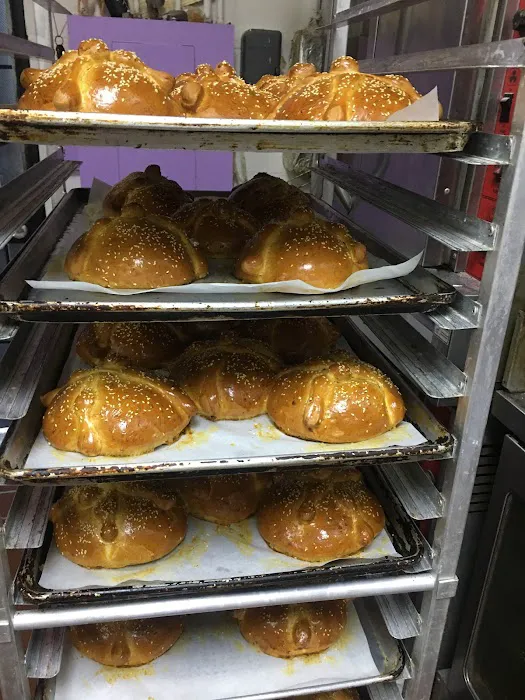 Gigante Bakery Picture 2