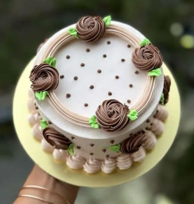 Eggless cakes and cupcakes- pre order Picture 2