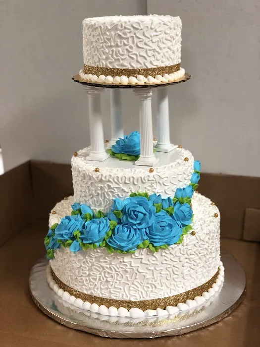 El Chicanito Bakery Picture 5