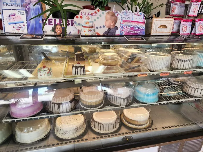 El Chicanito Bakery Picture 4