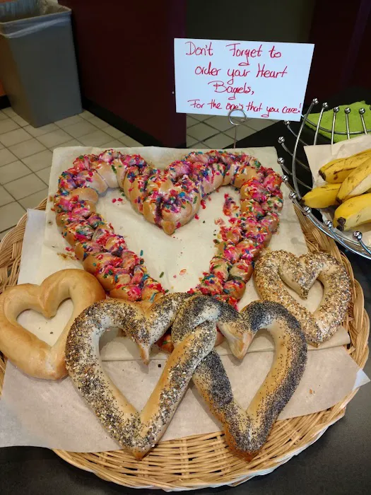 Big Apple Bagels Picture 8