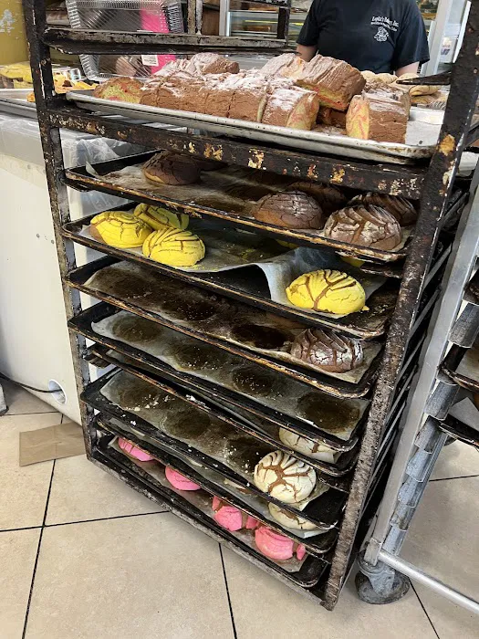 Lupita's Bakery Picture 6