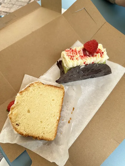 Eye Candy Bake Shop Picture 8