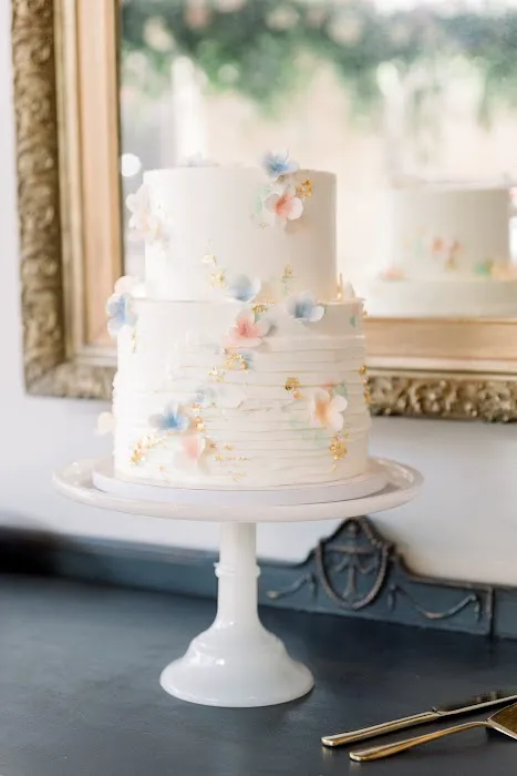Eye Candy Bake Shop Picture 6