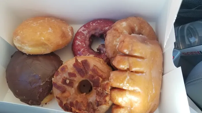 Fresh Donuts Picture 9