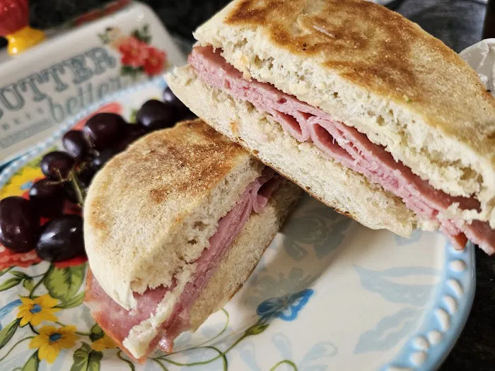 Nicola's Heavenly Cucina Italian Bakery Picture 3