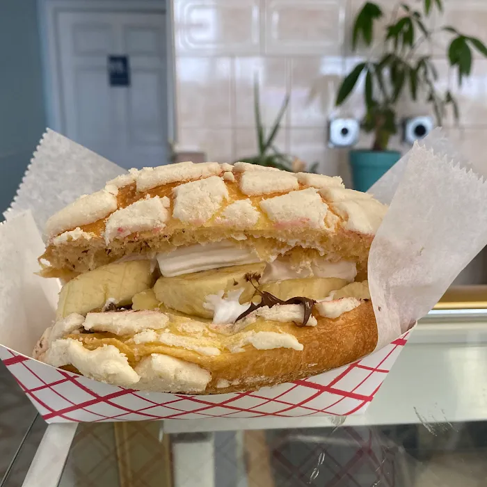 Mi Alegria Bakery Picture 10