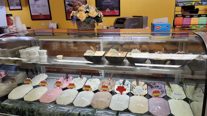 Big Apple Bagels Picture 3