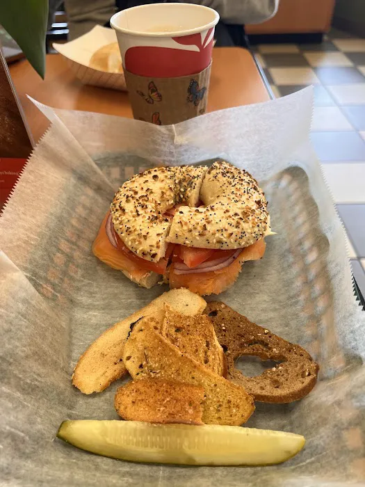 Big Apple Bagels Picture 8