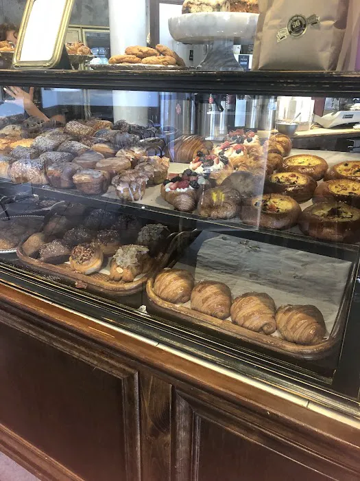 Ambrosia Euro American Pâtisserie Picture 8