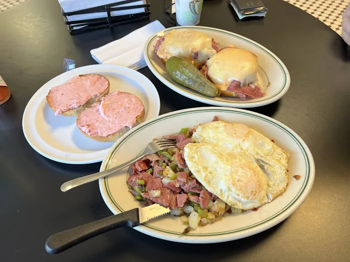 Chicago Bagel & Bialy II Picture 4