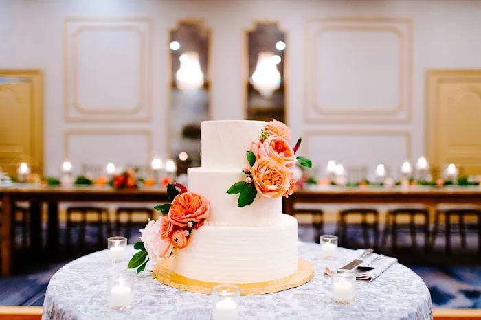 DeEtta's Bakery Picture 6