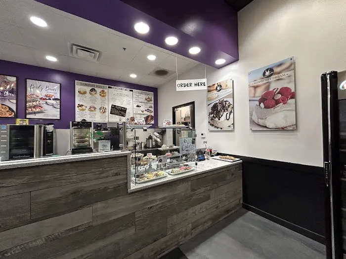 Cinnaholic Picture 5