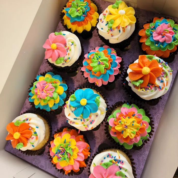 Area 51 Cupcakery Picture 8