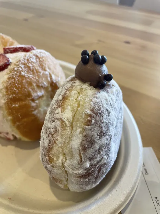 Dear Donuts Picture 4